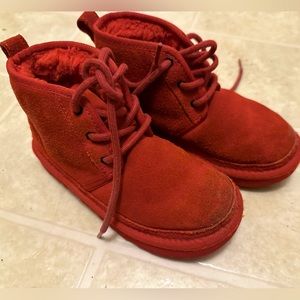 UGG kids red NEUMEL II Boots size 13